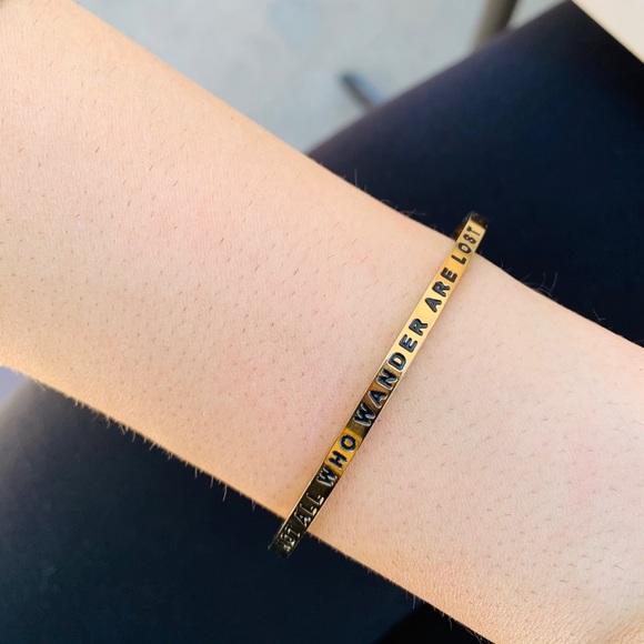 MantraBand bracelet - Not All Who Wander Are Lost - Picture 3 of 4
